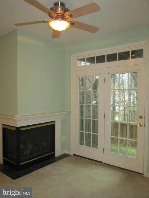 9138 Silvershadow Ct, Lorton, VA 22079 - photo 3