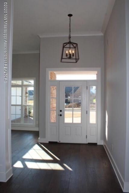 LOT 16WR FOYER
