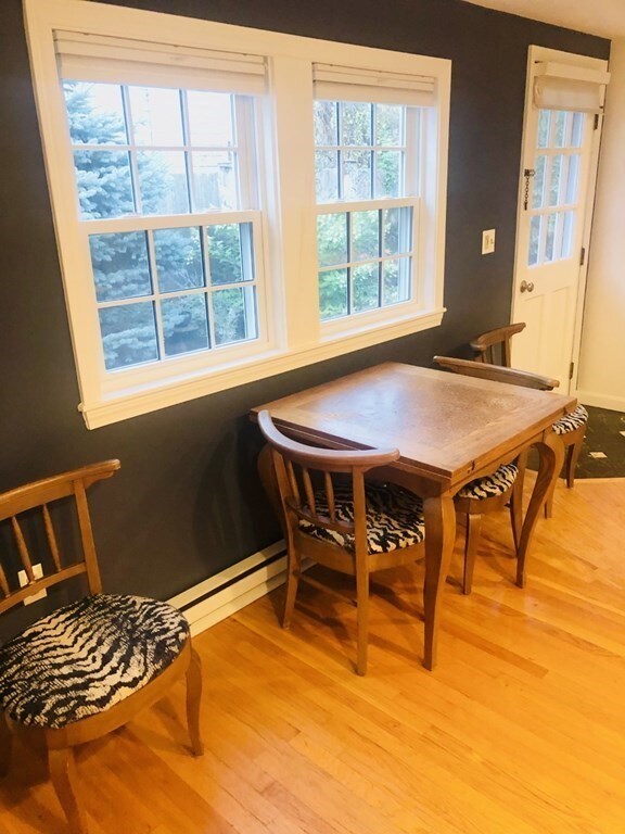 27 Leicester Rd unit B, Marblehead, MA 01945 - photo 3