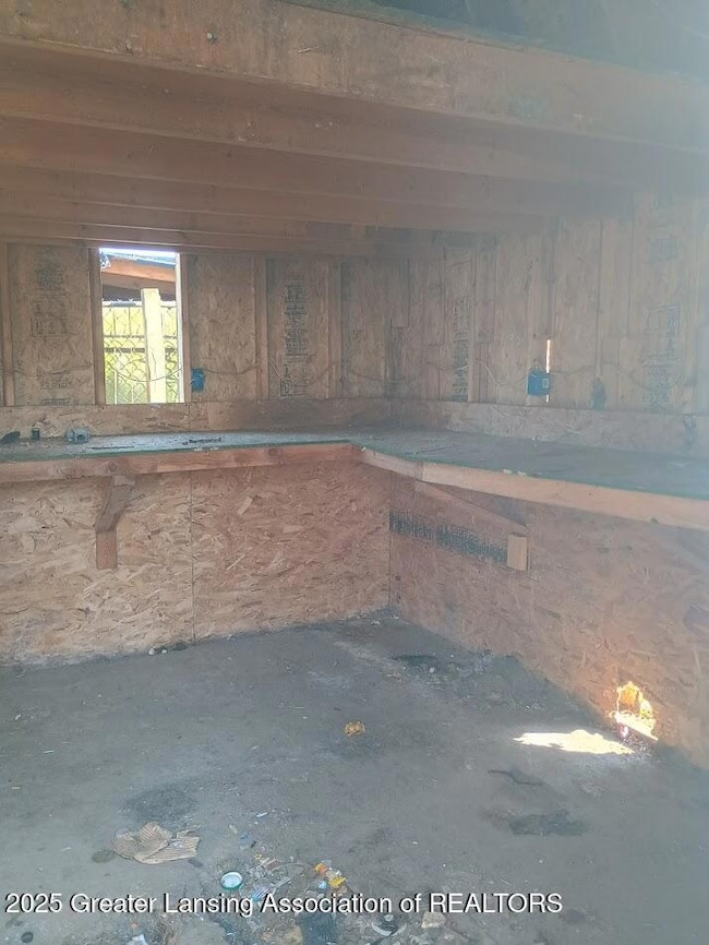 1320 Glenrose Ave, Lansing, MI 48915 - photo 7