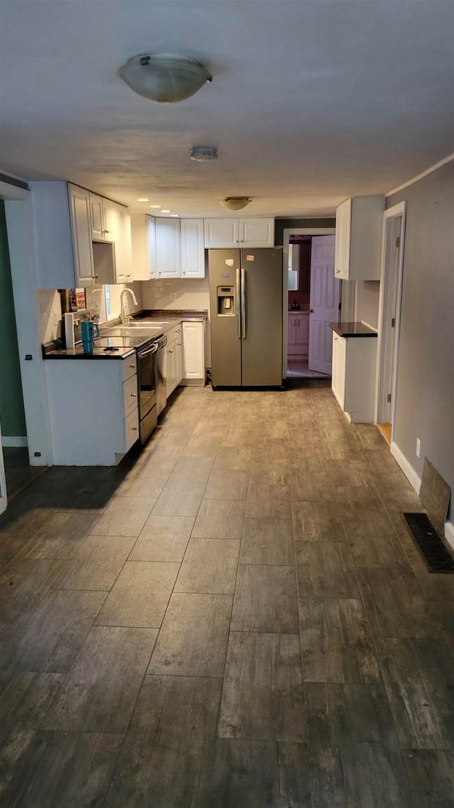 6 Hilda Ave, Derry, NH 03038 - photo 5