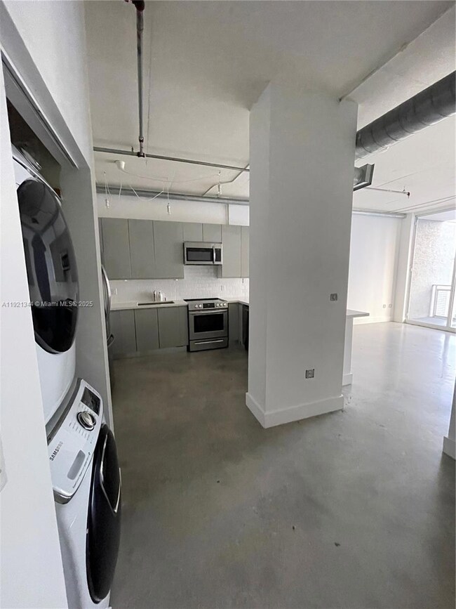 The Yorker unit 603, Miami, FL 33137 - photo 4