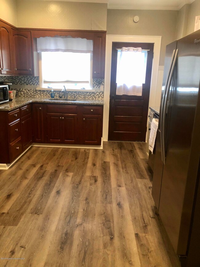 309 Stafford Ave, Scranton, PA 18505 - photo 6