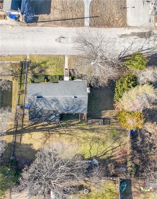 37 N Cornell Ave, Warren, RI 02885 - photo 5