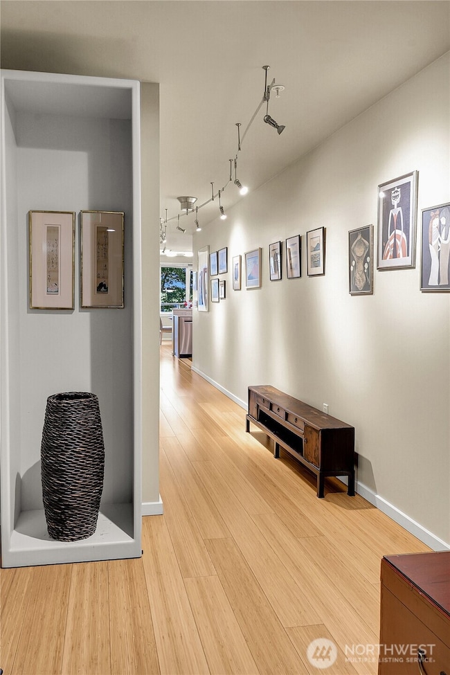 The Parc unit 324, Seattle, WA 98121 - photo 4