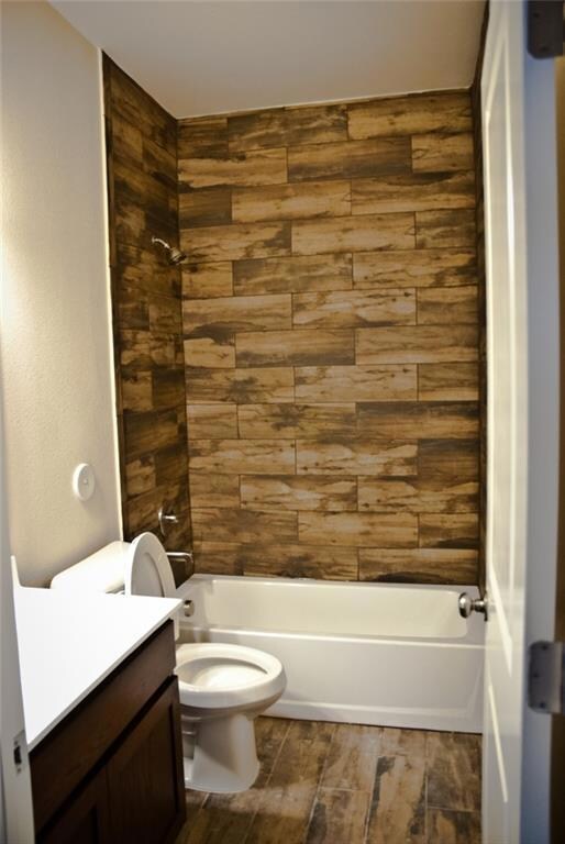 13478 Hazlewood St, Horizon City, TX 79928 - photo 7