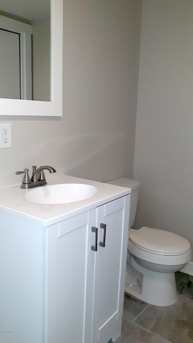 Bathroom Vanity/sink