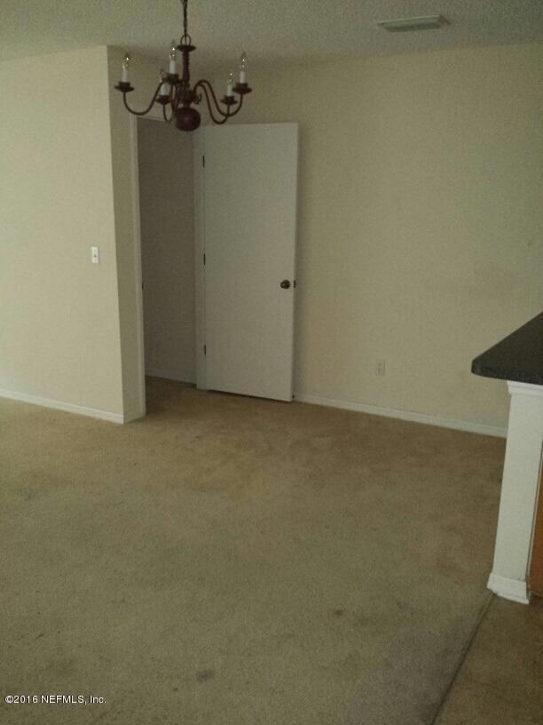 7744 Highchair Ln, Jacksonville, FL 32210 - photo 6