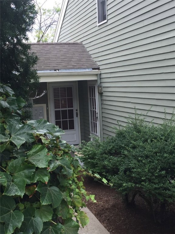 Beautiful entrance to your own private townhouse