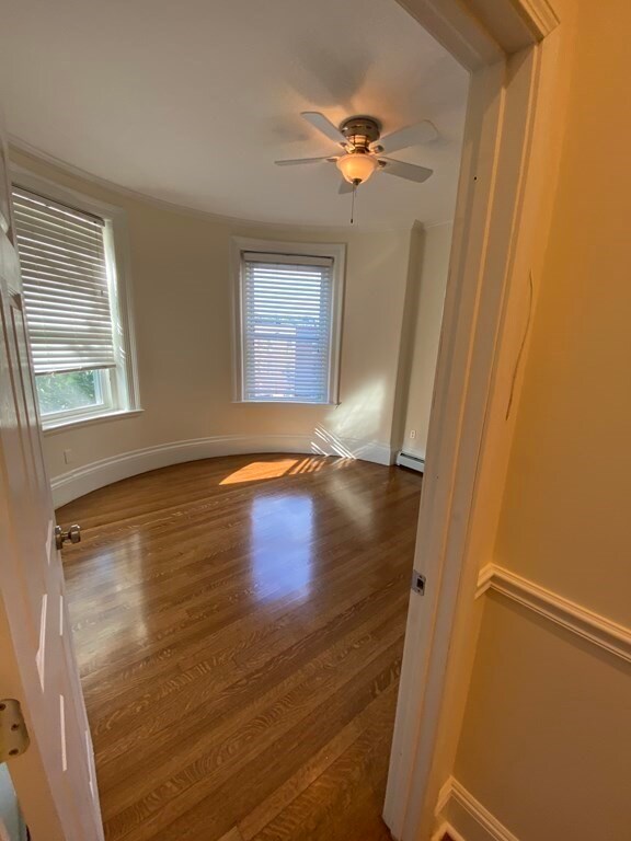 45 Garrison Rd unit 2, Brookline, MA 02445 - photo 7