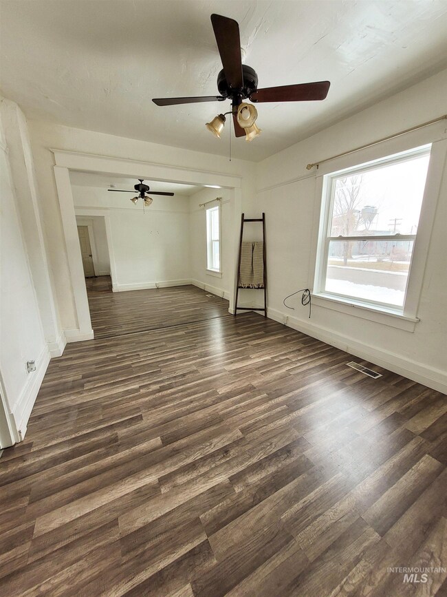 102 1st St E, Declo, ID 83323 - photo 7