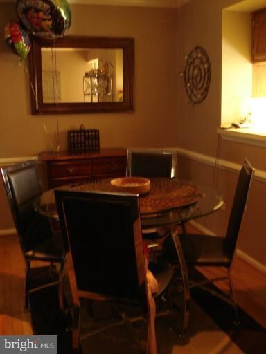 20553 Lowfield Dr, Germantown, MD 20874 - photo 6