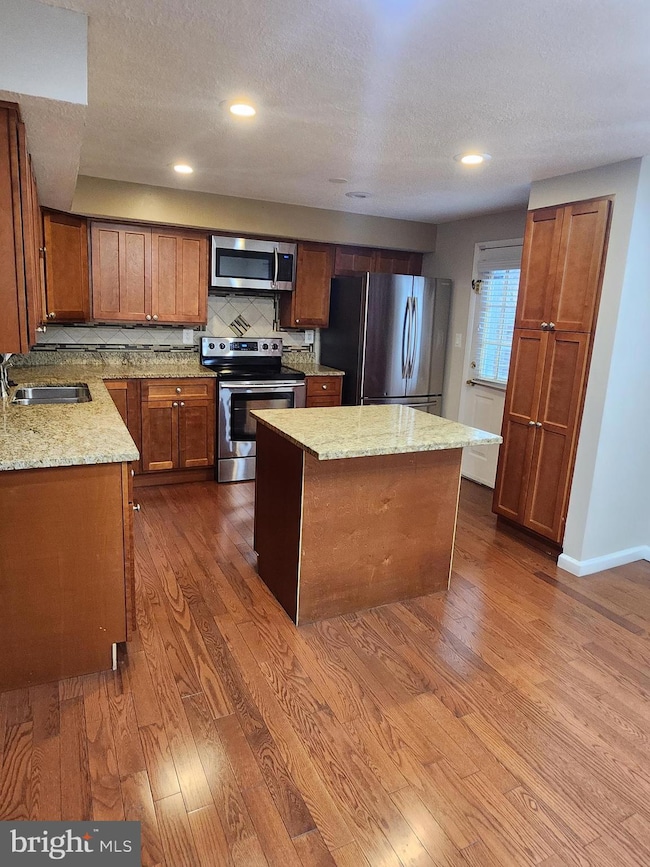 3529 Laurel View Ct, Laurel, MD 20724 - photo 5