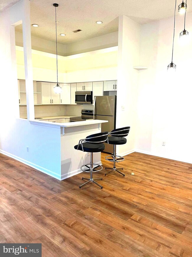 2002 Naomis Ct, North Wales, PA 19454 - photo 5