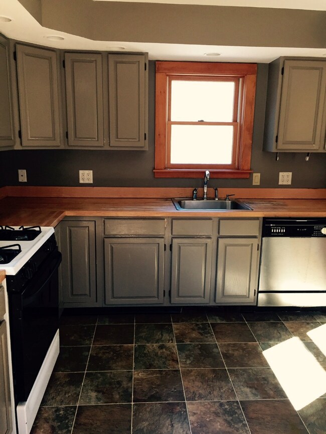 Roomy Kitchen