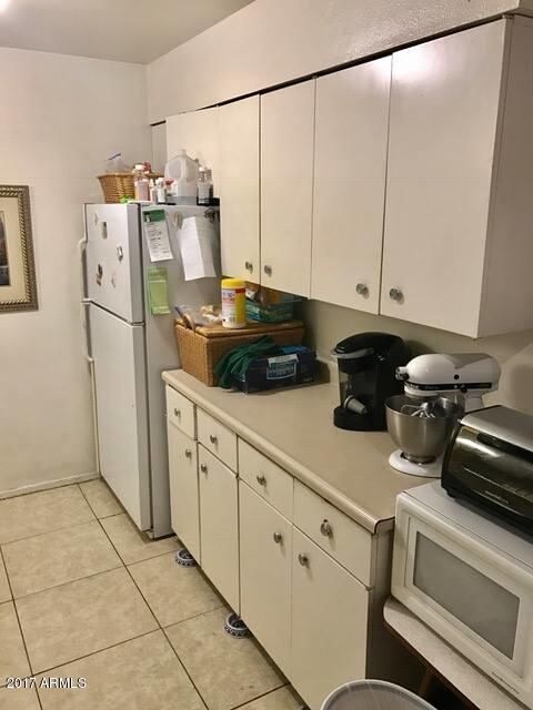Cactus -Kitchen 3 (002)