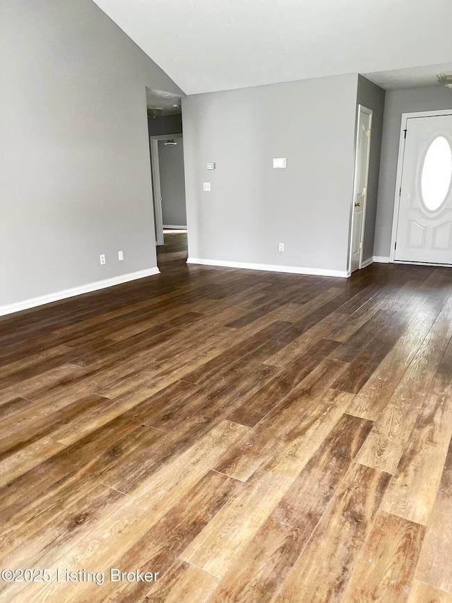 200 Shady Glen Cir, Shepherdsville, KY 40165 - photo 5