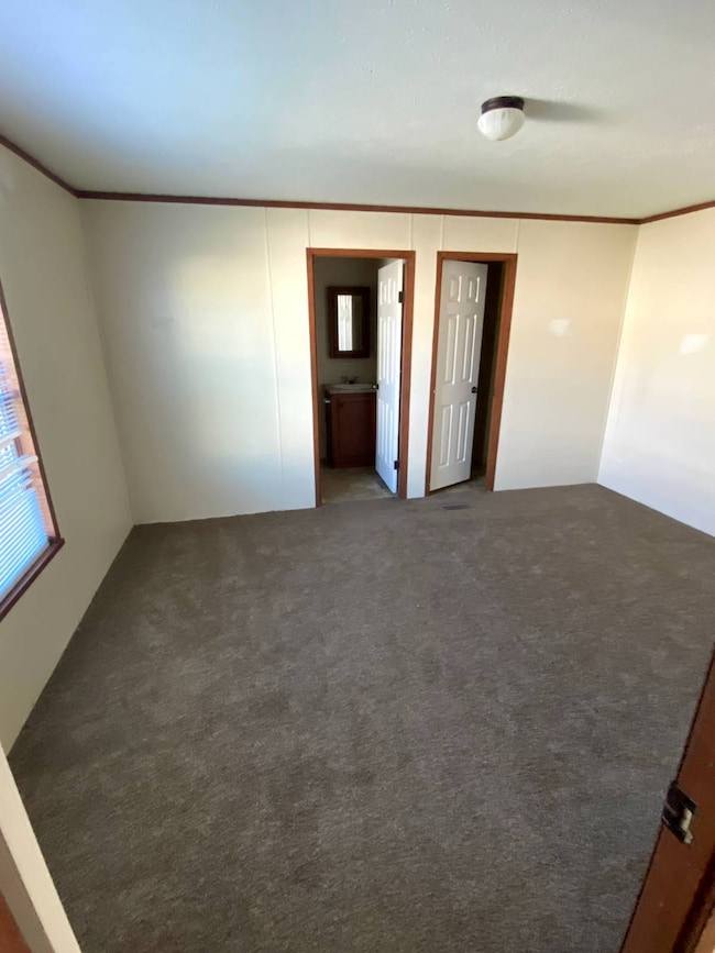 1907 Borman Ct unit 92, Milford, MI 48381 - photo 2