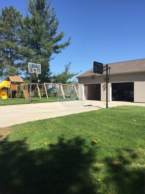 2216 Bucyrus Nevada Rd, Bucyrus, OH 44820 - photo 3