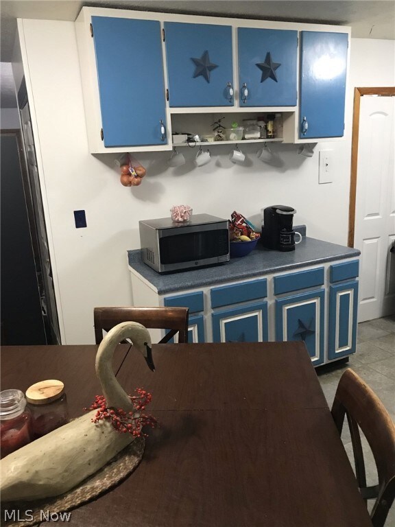 836 Community Rd, Sheffield Lake, OH 44054 - photo 5