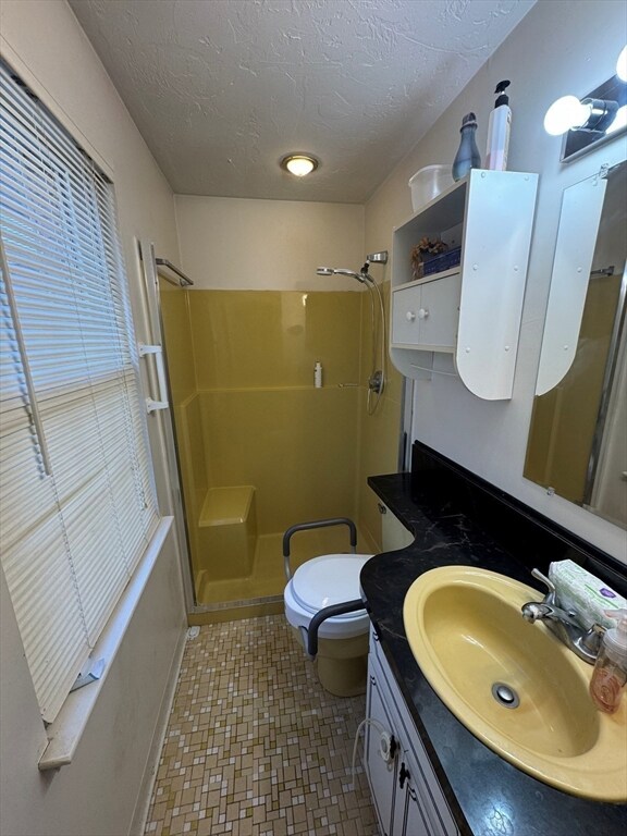 39 Christopher Dr unit G, Stoughton, MA 02072 - photo 7