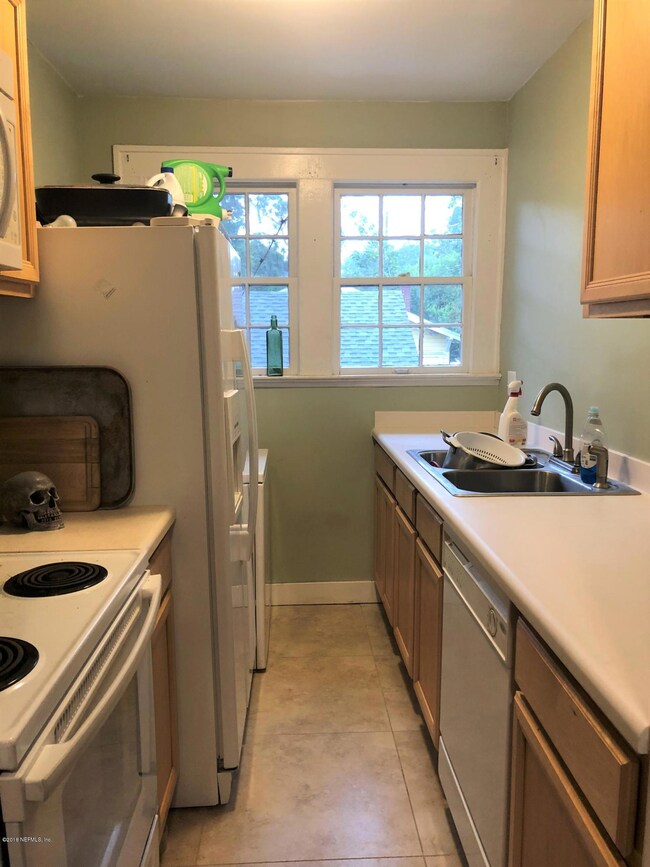 4603 Polaris St unit 2, Jacksonville, FL 32205 - photo 2