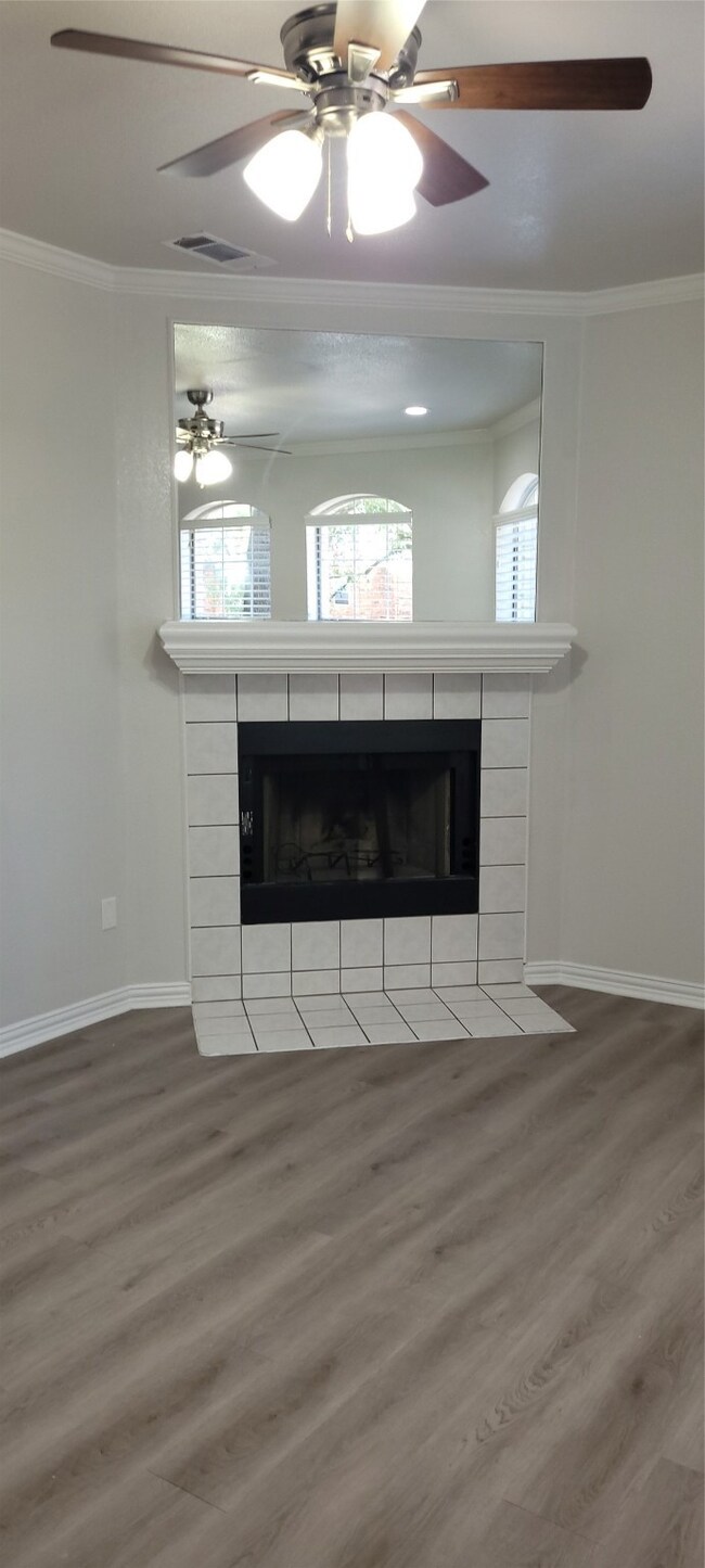 1501 Cedar Elm Dr unit 105, Euless, TX 76039 - photo 4