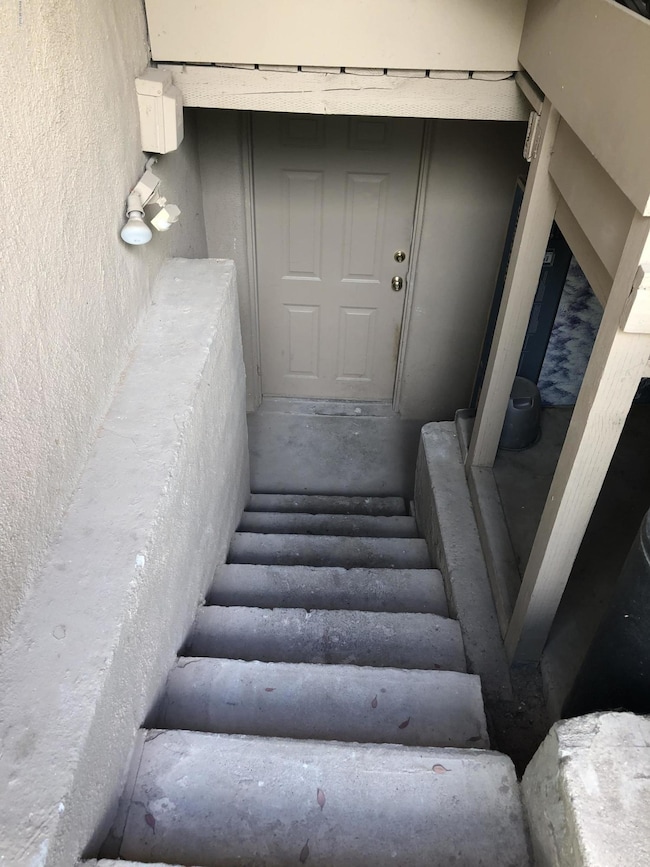 4A78C6B2-B3D8-477C-9F81-9921A0C5D1C8