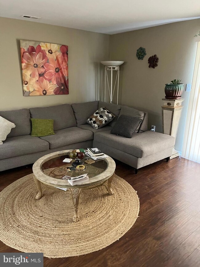 21 Buena Ct unit 1, Blackwood, NJ 08012 - photo 3