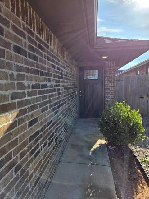 916 Coles Creek, Yukon, OK 73099 - photo 3