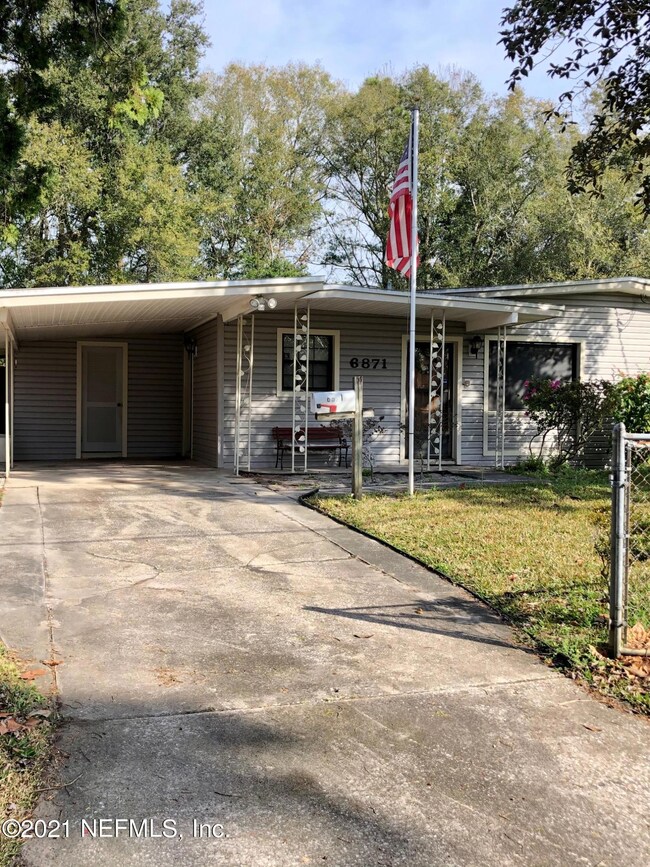 6871 Cinderella Rd, Jacksonville, FL 32210 - photo 3