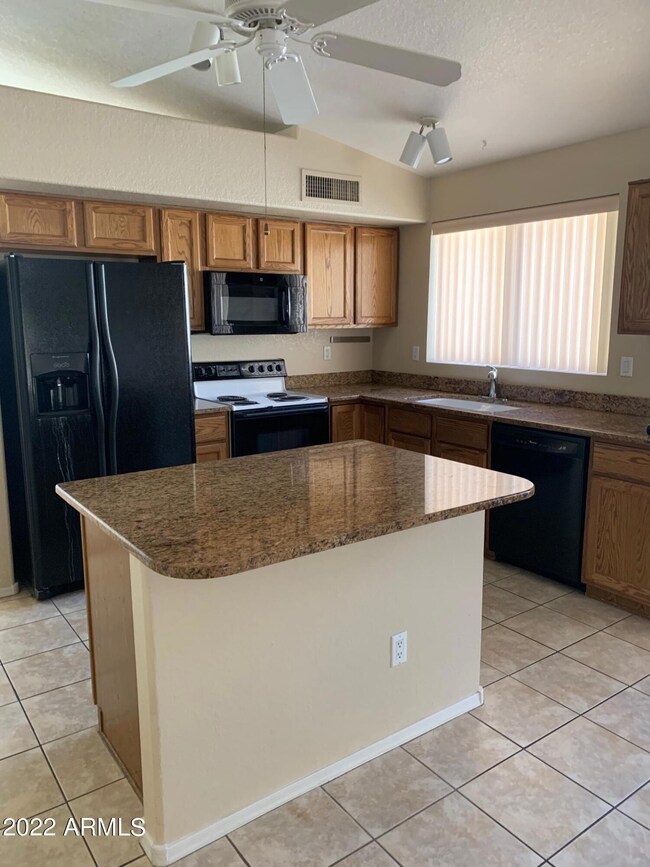 7157 E Juanita Ave, Mesa, AZ 85209 - photo 4