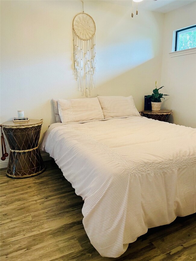 4723 Aftonshire Dr unit 13, Houston, TX 77027 - photo 6