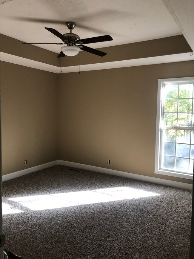 104 Pat Dr, Shelbyville, TN 37160 - photo 3