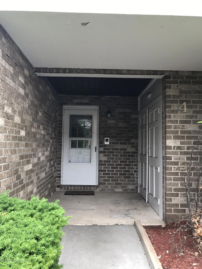 4 Racal Ct unit 1, Staten Island, NY 10314 - photo 2