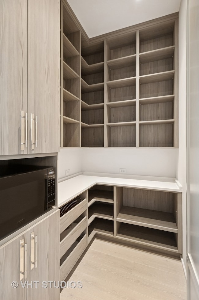 759 Strawberry Hill Dr, Glencoe, IL 60022 - photo 5