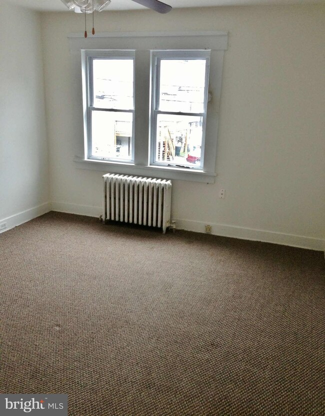 4126 Edmondson Ave, Baltimore, MD 21229 - photo 7