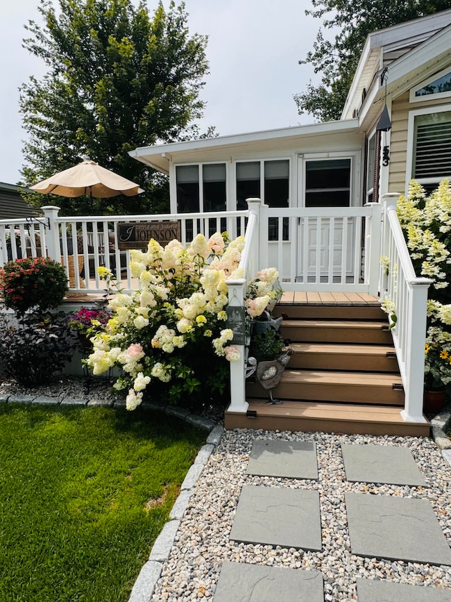 1 Seacoast Ln unit 53, Old Orchard Beach, ME 04064 - photo 6