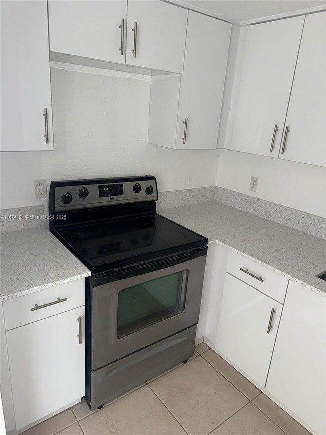13700 NE 6th Ave unit 213, North Miami, FL 33161 - photo 5