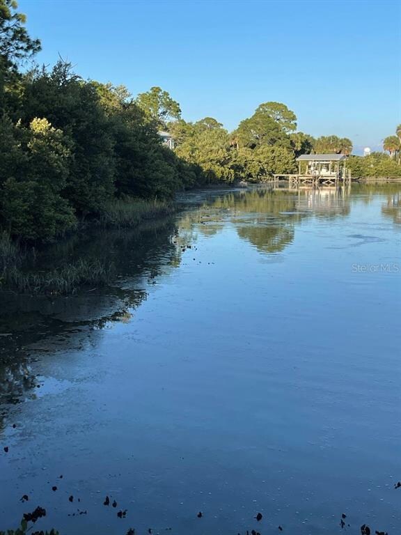 13535 SW Airport Rd SW, Cedar Key, FL 32625 - photo 4