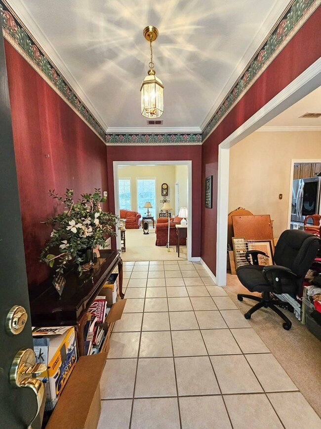 2001 Venture View, Palestine, TX 75803 - photo 4