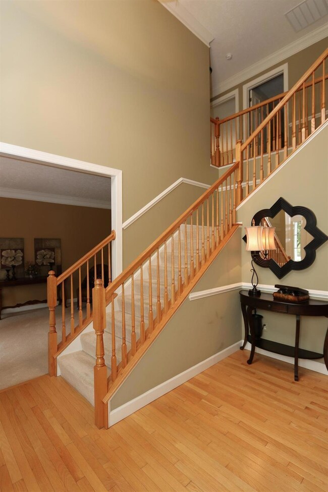 7085 Airy View Dr, Liberty Township, OH 45044 - photo 5