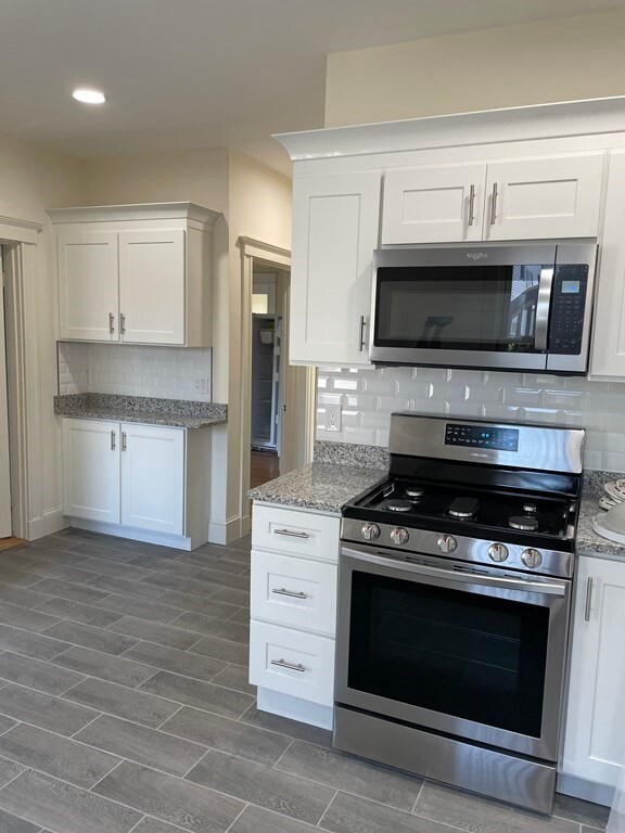 15 Broadway St unit 1, Newtonville, MA 02460 - photo 4