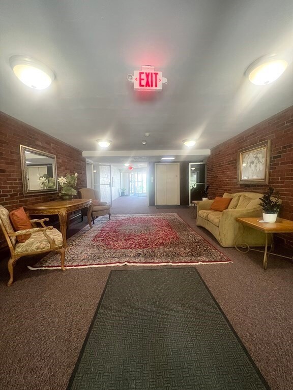 33 Paul St unit 26, Newton Center, MA 02459 - photo 3