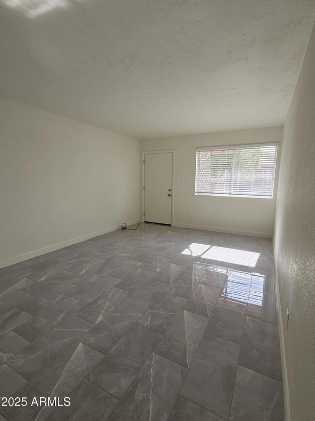 2228 E Broadway Rd unit 1, Mesa, AZ 85204 - photo 3