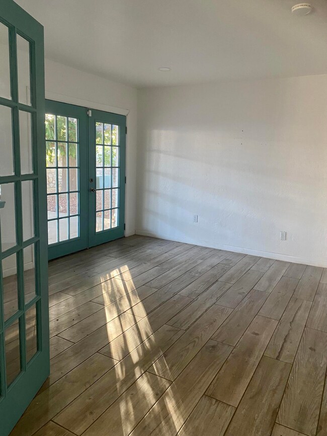 17009 Darrington Rd, Horizon City, TX 79928 - photo 3