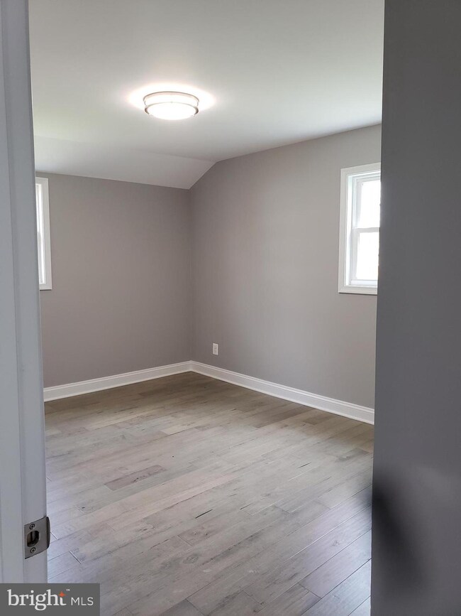 4413 Bayne St, Rockville, MD 20853 - photo 7