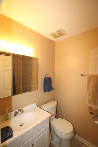 222 Nantucket Harbor unit 222, Schaumburg, IL 60193 - photo 4
