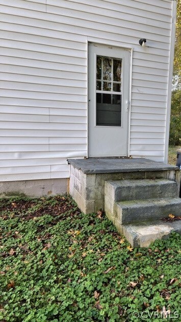 8779 Croaker Rd, Williamsburg, VA 23188 - photo 2