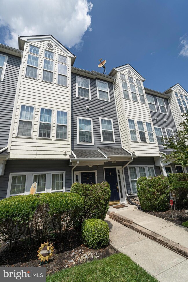 8 Swan Ct unit H8, Delran, NJ 08075 - photo 2